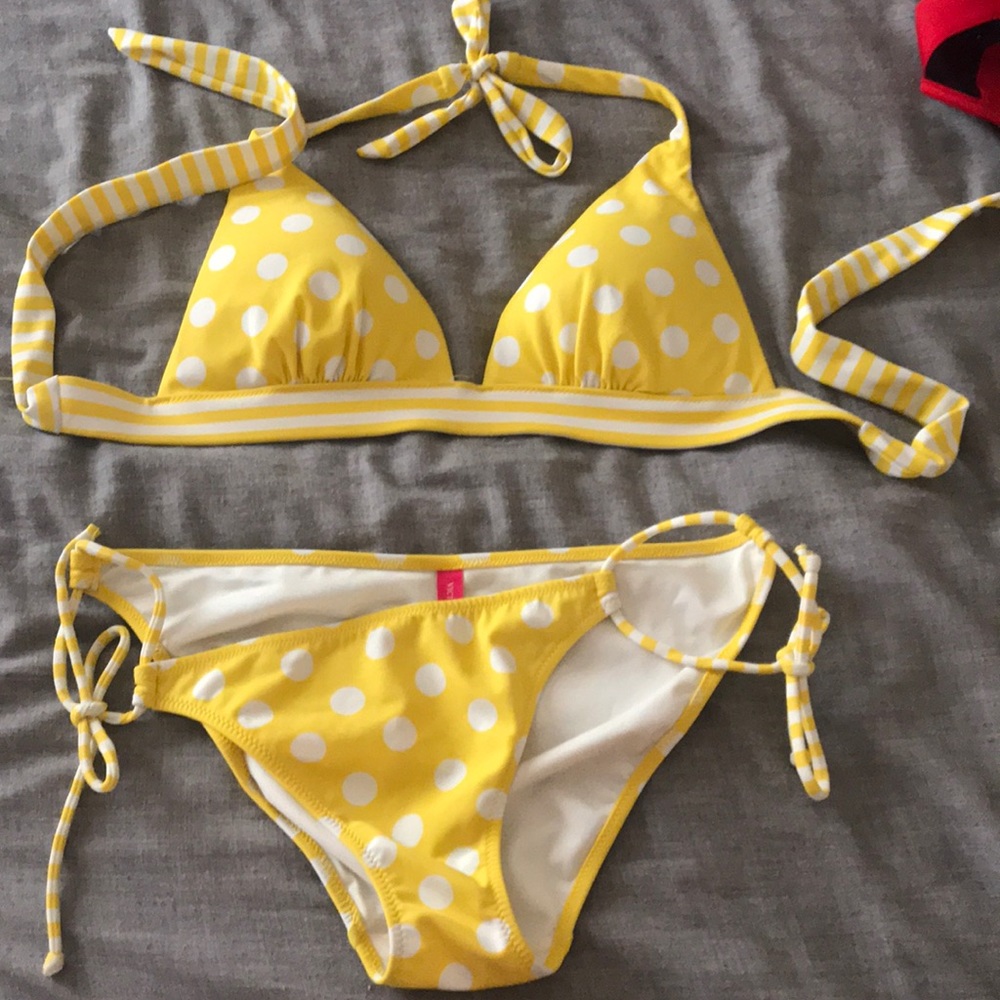 VS Yellow Polka Dot Bikini